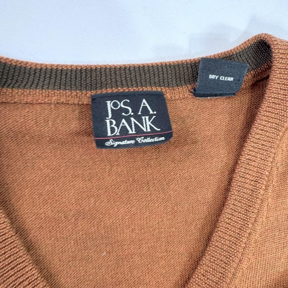 Jos A Bank‎ Sweater Mens XL Brown 100% Merino Wool V Neck Lightweight Pullover - Picture 4 of 7